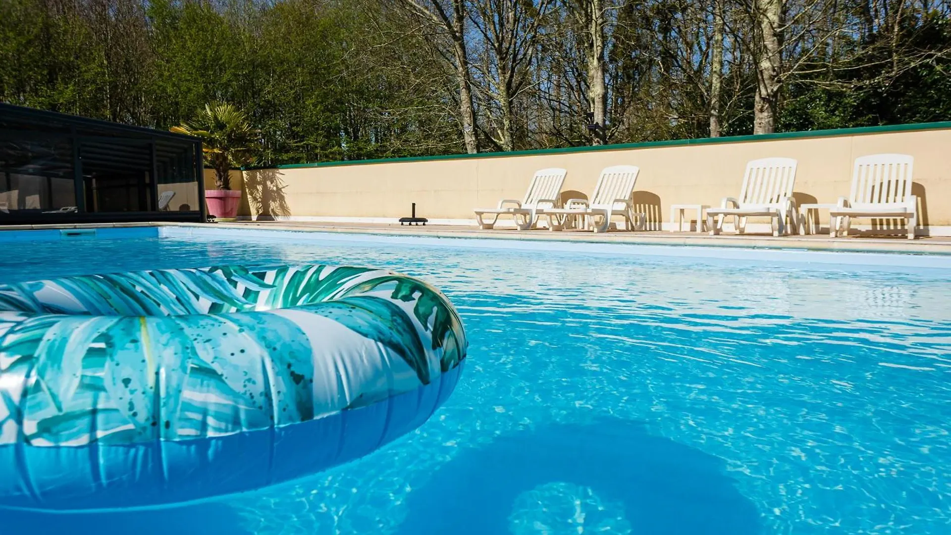 度假居 Gite Breizh Piscine Ou Jacuzzi Saint-Évarzec