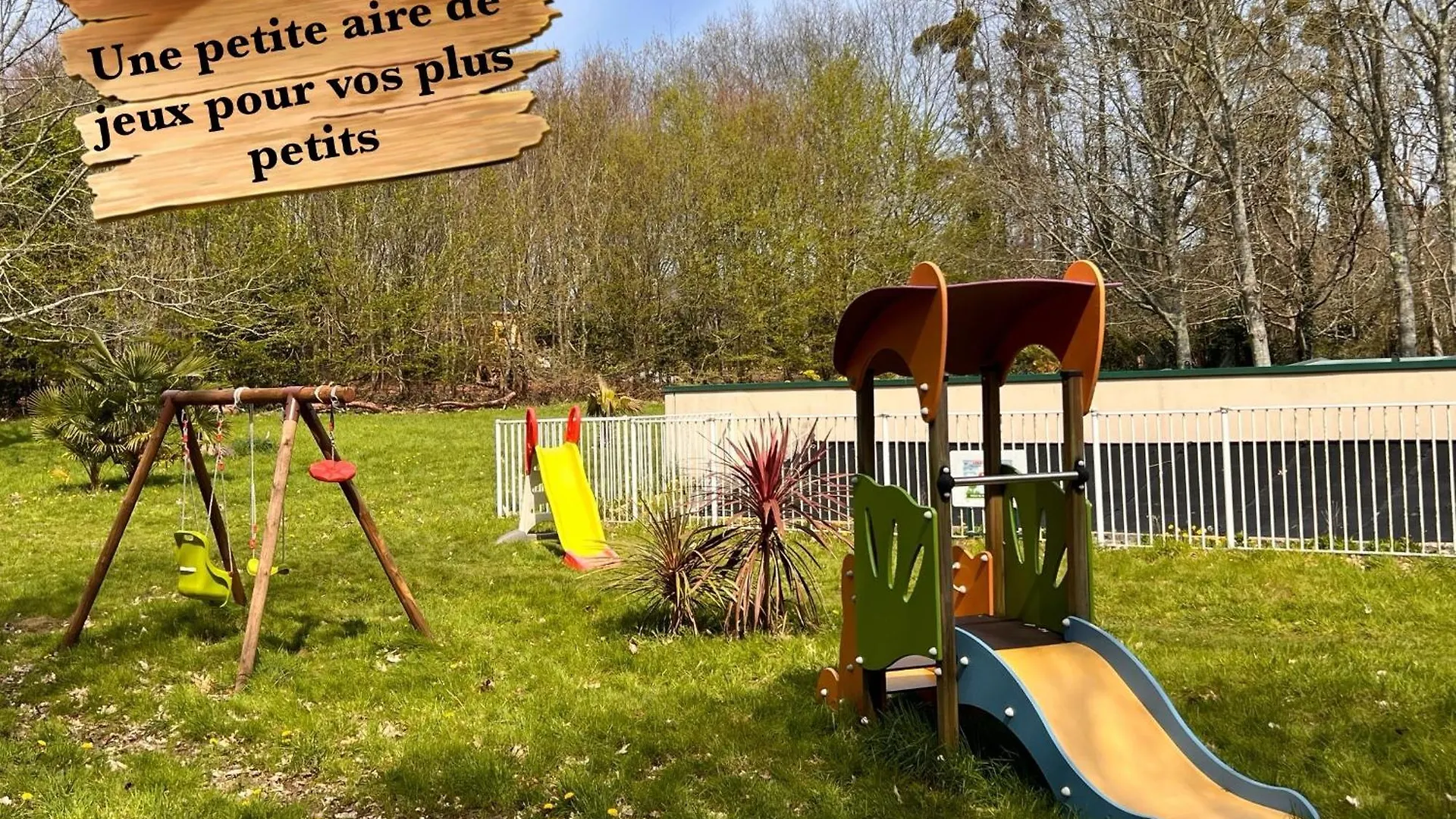 度假居 Gite Breizh Piscine Ou Jacuzzi Saint-Évarzec